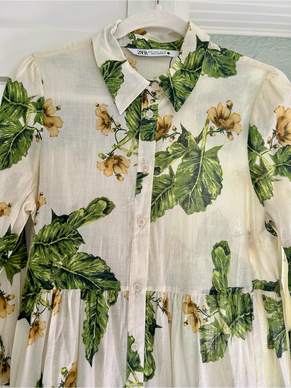 Zara limited edition maxi dress w/ cream & palm print. Size USA Small - Picture 3 of 8